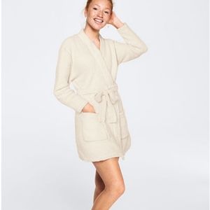 NEW PINK Victoria's Secret Cozy Robe
